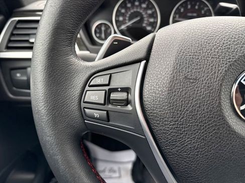 Used 2017 BMW 330i xDrive Sedan image 32