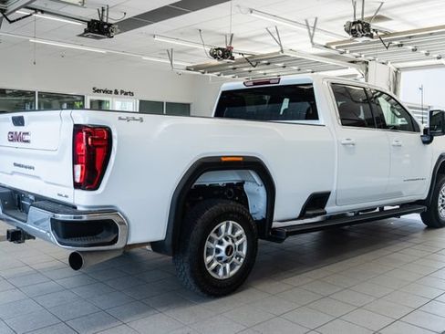 Used 2024 GMC Sierra 2500 SLE w/ SLE Value Package; AWD/4WD image 6