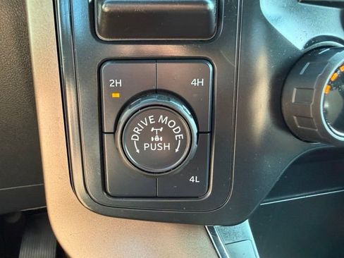 Used 2025 Ford F150 STX w/ Equipment Group 201A FX4 AWD/4WD image 20