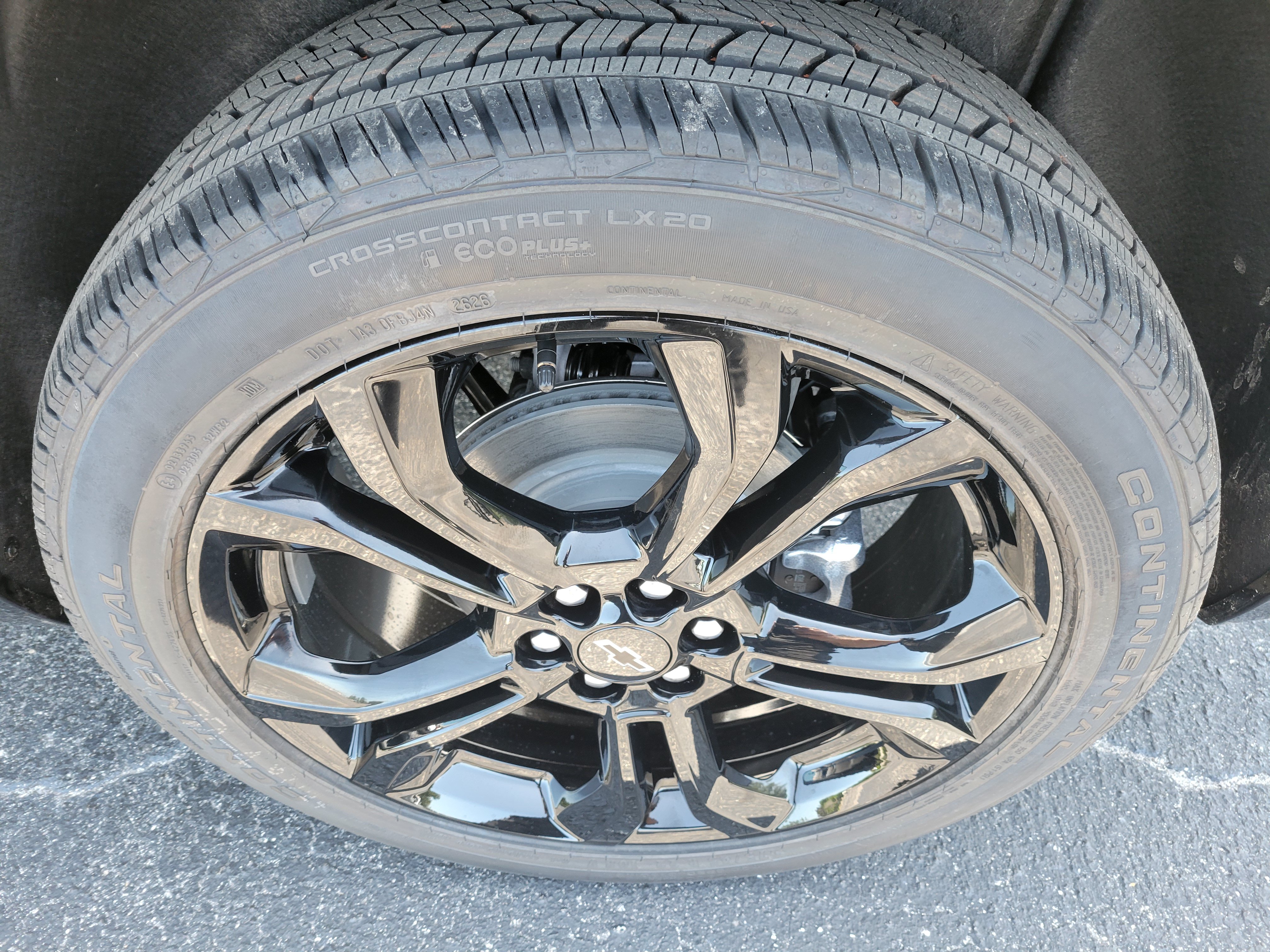 New 2027 Chevrolet Traverse RS w/ LPO, Floor Liner Package FWD image 41
