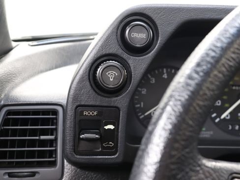 Used 1990 Acura Legend Coupe image 12