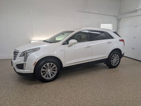 Used 2017 Cadillac XT5 Luxury w/ Driver Awareness Package AWD/4WD image 1