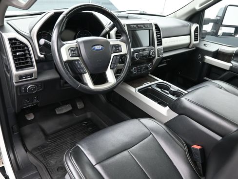 Used 2021 Ford F250 Lariat w/ Tremor Off-Road Package AWD/4WD image 22