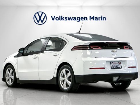 Used 2013 Chevrolet Volt Premium w/ Premium Trim Package image 3