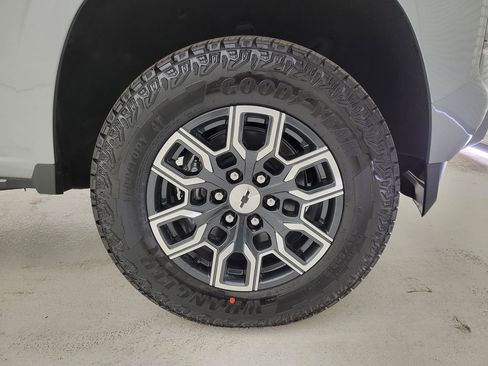 New 2026 Chevrolet Colorado Z71 w/ Technology Package image 25