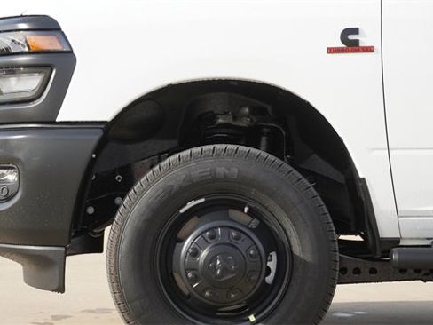 New 2026 RAM 3500 Tradesman image 5