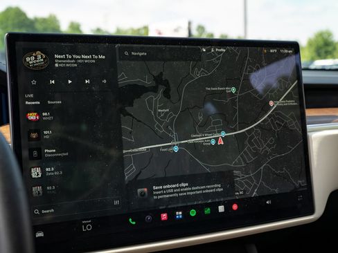 Used 2021 Tesla Model S Plaid AWD/4WD image 41