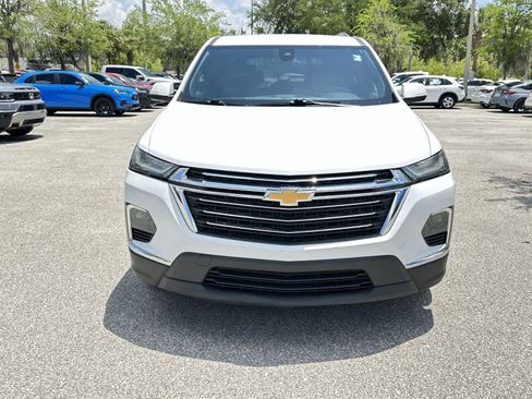 Used 2023 Chevrolet Traverse LT FWD image 8
