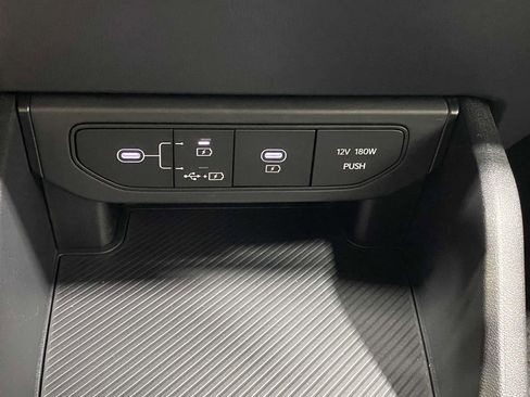 New 2026 Kia K4 LXS image 29