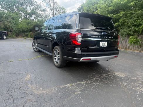 Used 2024 Ford Expedition Max Limited AWD/4WD image 3
