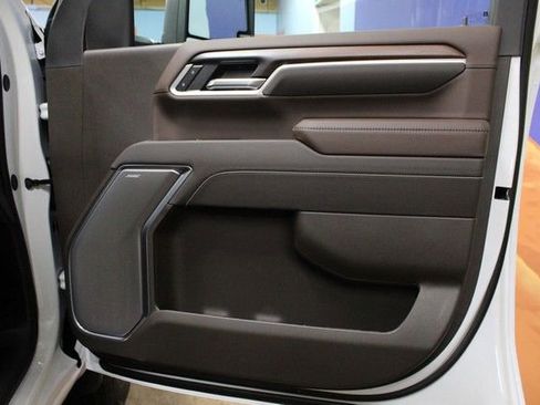 New 2026 GMC Sierra 3500 Denali w/ Technology Package AWD/4WD image 10
