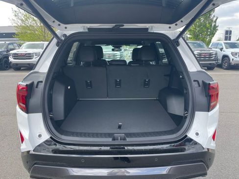 New 2026 GMC Terrain AT4 AWD/4WD image 7