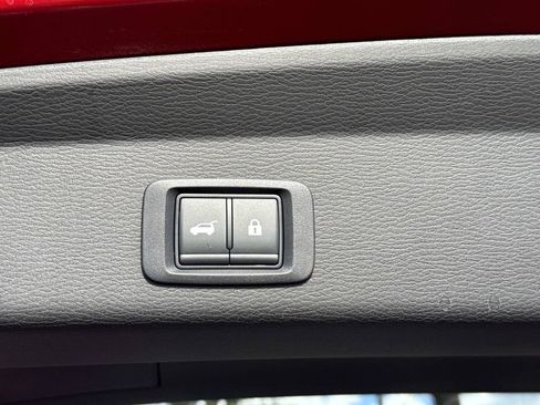 New 2026 Mitsubishi Outlander SE FWD image 12