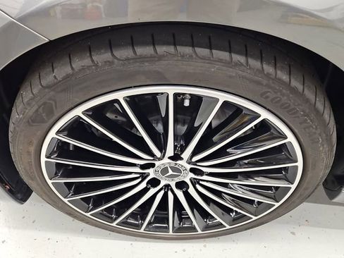 Used 2023 Mercedes-Benz C 300 C 300 image 10