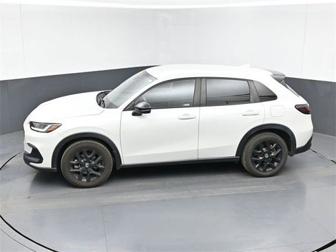 Used 2023 Honda HR-V Sport image 33