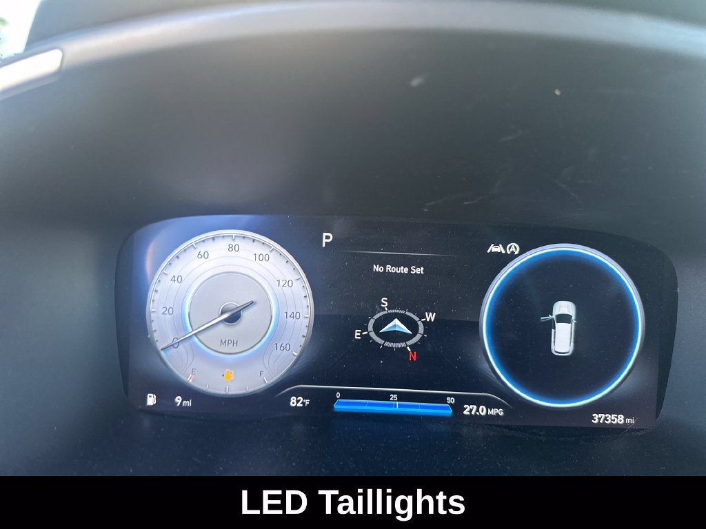Used 2023 Hyundai Santa Fe SEL w/ Premium Package FWD image 19