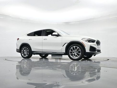 Used 2023 BMW X6 xDrive40i w/ Premium Package image 37