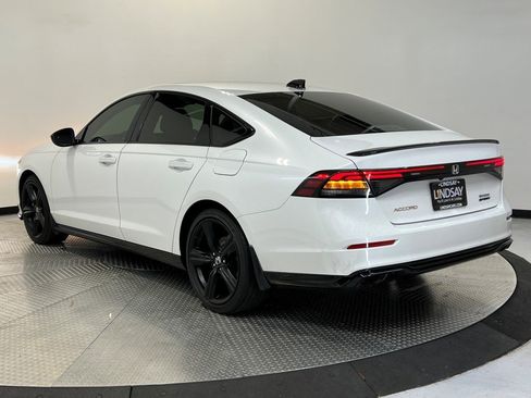 Used 2024 Honda Accord Sport image 5