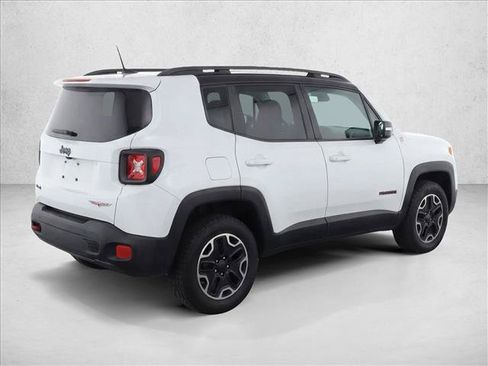 Used 2017 Jeep Renegade Trailhawk AWD/4WD image 7