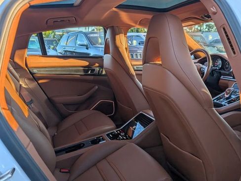Used 2023 Porsche Panamera Platinum Edition w/ Sportdesign Package image 11