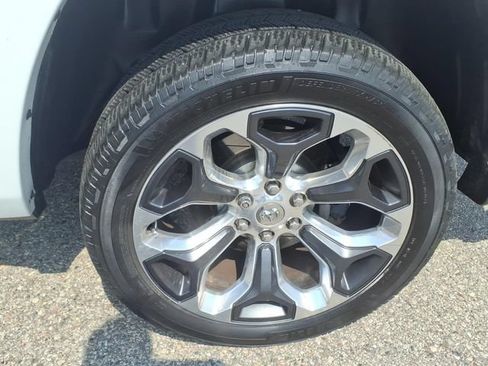 Used 2019 RAM 1500 Limited AWD/4WD image 18