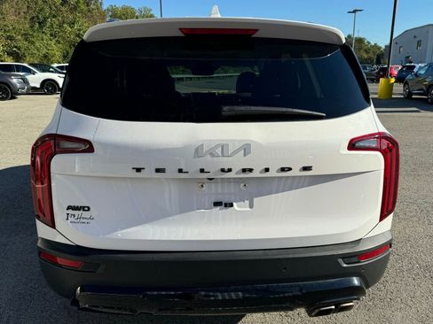 Used 2022 Kia Telluride SX w/ Nightfall Edition Package image 6