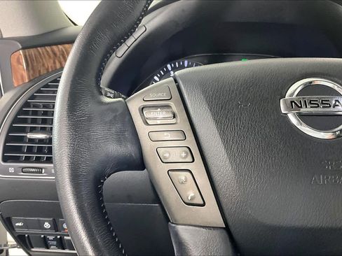 Used 2020 Nissan Armada Platinum w/ Captain's Chairs Package RWD image 22