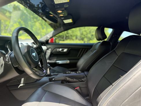 Used 2016 Ford Mustang GT Premium w/ Equipment Group 401A RWD image 6