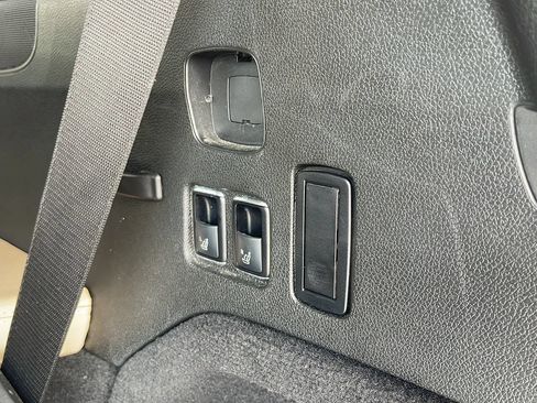 Used 2017 Mercedes-Benz GLS 450 4MATIC image 34