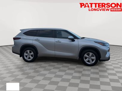Used 2024 Toyota Highlander LE