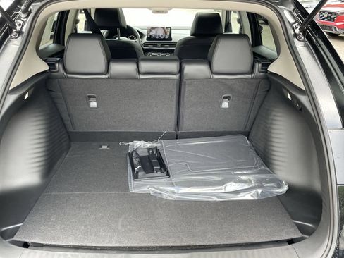 New 2026 Honda HR-V EX-L image 9
