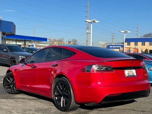 Used 2021 Tesla Model S Plaid image 8