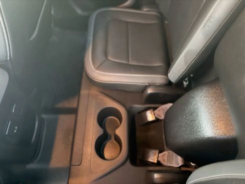 Used 2015 Chevrolet Colorado Z71 image 33