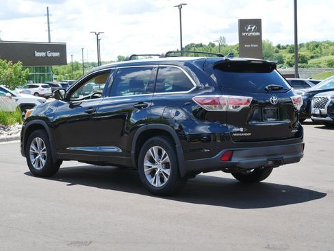 Used 2015 Toyota Highlander XLE AWD/4WD image 8