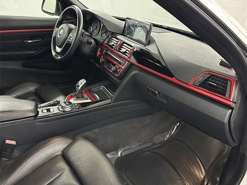 Used 2014 BMW 435i Convertible image 34