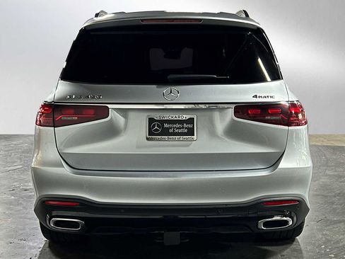 Certified 2025 Mercedes-Benz GLS 450 4MATIC image 4