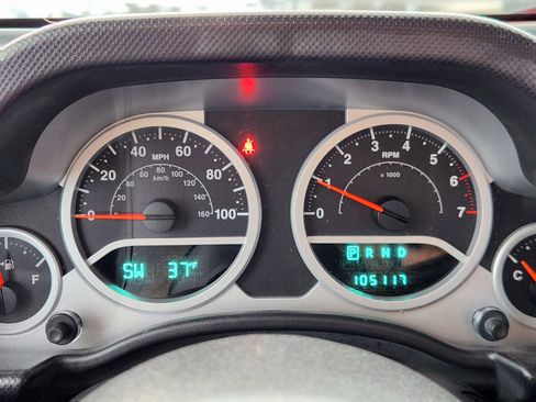 Used 2010 Jeep Wrangler Unlimited Rubicon w/ Trailer Tow Group image 26