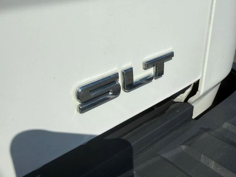 Used 2018 GMC Sierra 1500 SLT w/ SLT Premium Package AWD/4WD image 10