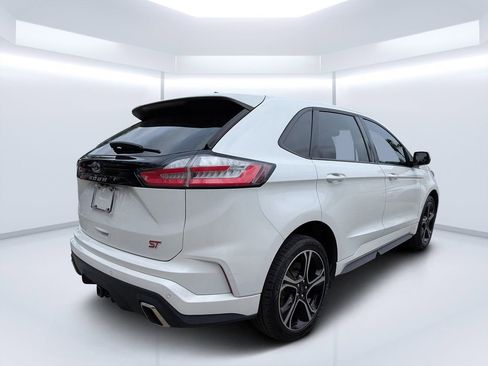 Used 2021 Ford Edge ST AWD/4WD image 3