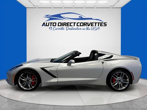 Used 2015 Chevrolet Corvette Stingray Coupe w/ 3LT Preferred Equipment Group RWD image 5