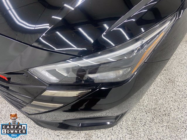 Used 2025 Nissan Versa SR w/ Trunk Package FWD image 10
