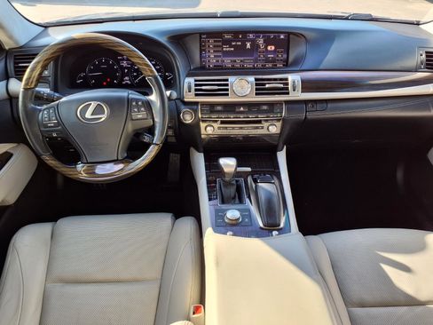 Used 2015 Lexus LS 460 Base w/ Comfort Package image 4