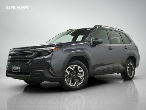 Used 2026 Subaru Forester Premium AWD/4WD image 1
