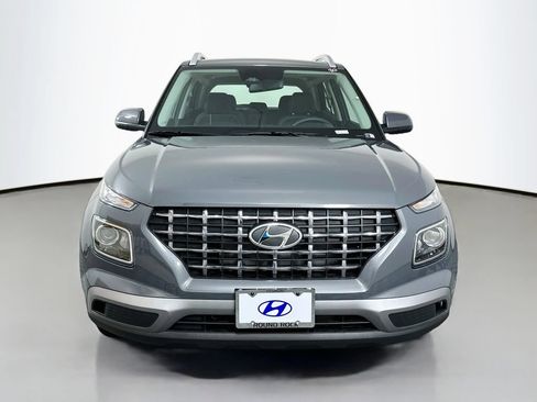 New 2026 Hyundai Venue SEL FWD image 2