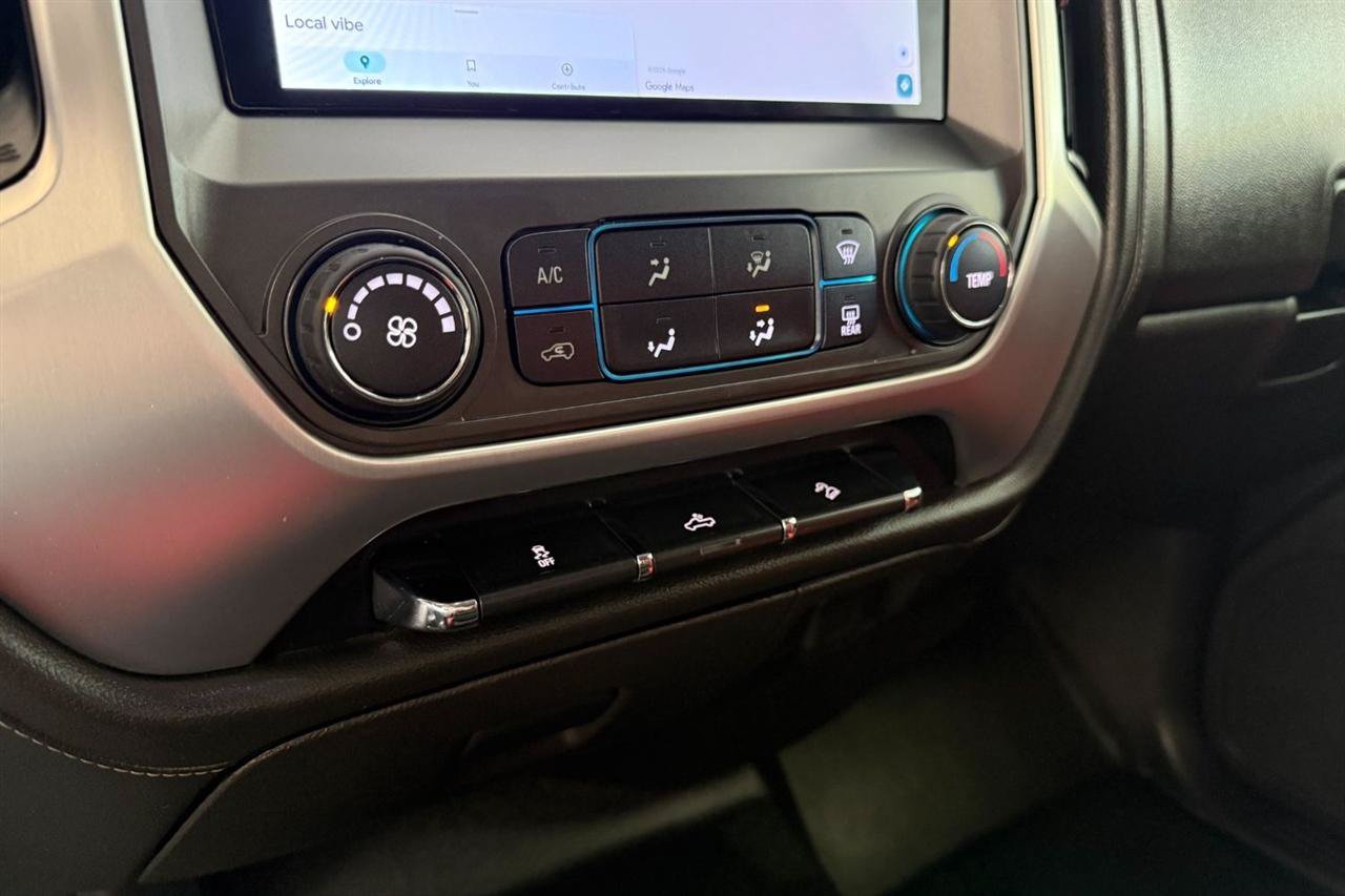 Used 2018 GMC Sierra 1500 SLE w/ Suspension Package, Off-Road AWD/4WD image 16
