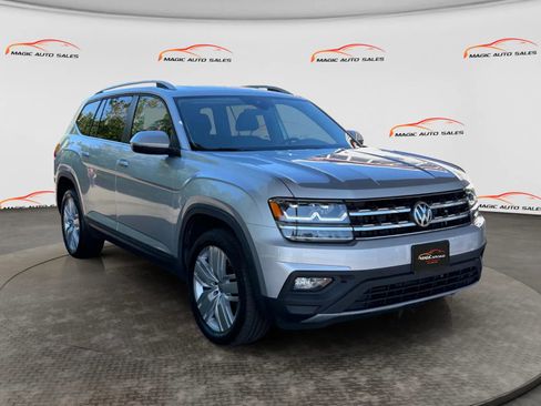 Used 2019 Volkswagen Atlas SE w/ Panoramic Sunroof Package AWD/4WD image 5