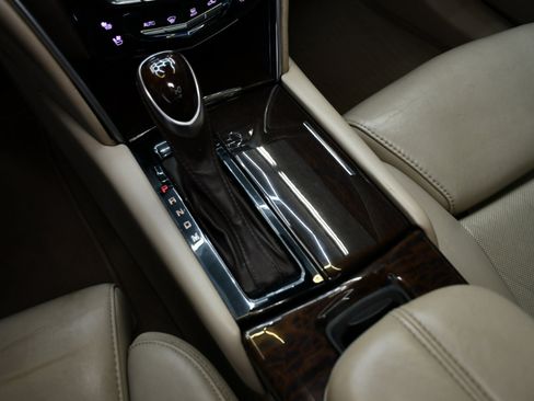 Used 2013 Cadillac XTS Premium w/ Driver Assist Package image 25