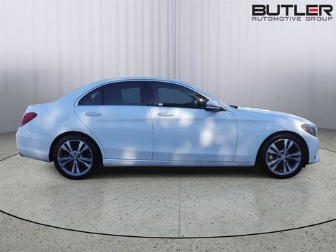 Used 2016 Mercedes-Benz C 300 Sedan image 7