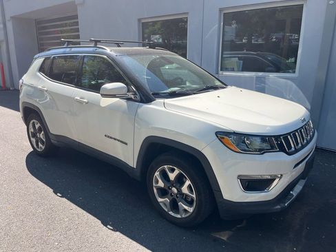 Used 2018 Jeep Compass Limited w/ Navigation Group AWD/4WD image 1