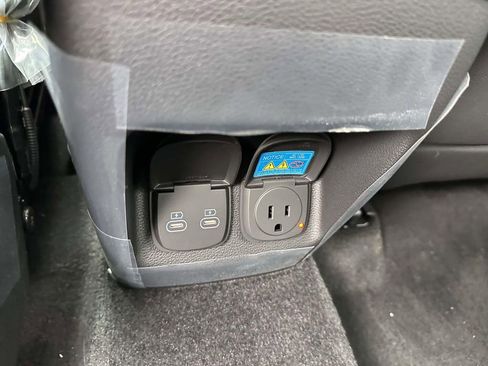 New 2026 Genesis GV80 3.5T Advanced AWD/4WD image 11
